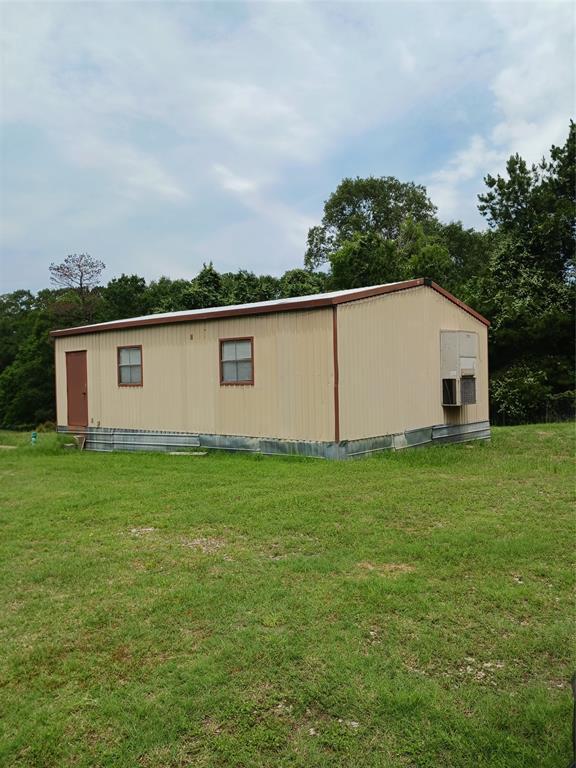 Building Photo - 3520 US-59 Loop S