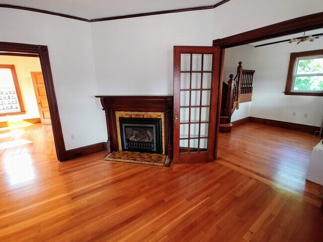 Foto del edificio - 78 N Beacon St