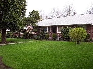 Photo - 50 Northshore Rd Apartments