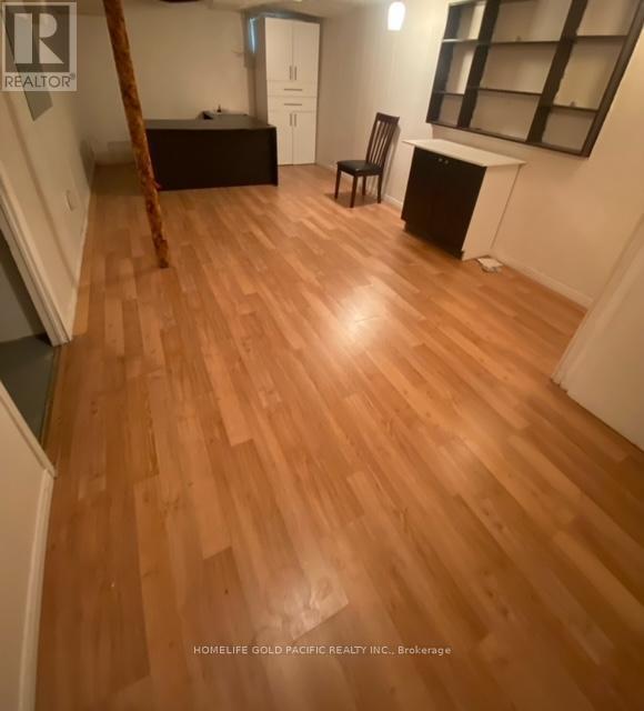Building Photo - 300-300 Bridletowne Cir