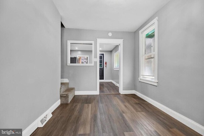 Foto del edificio - 603 Maple St