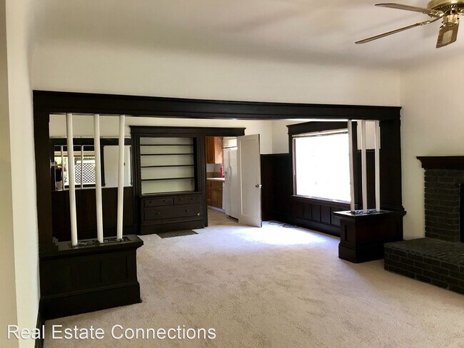 Building Photo - 3 br, 2 bath House - 308 Saratoga-Los Gatos