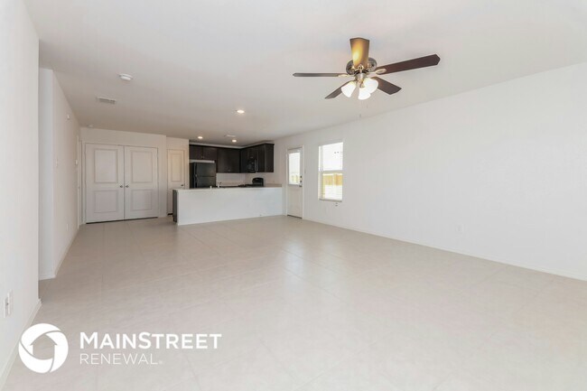 Foto del edificio - 3104 Helix Bay Dr