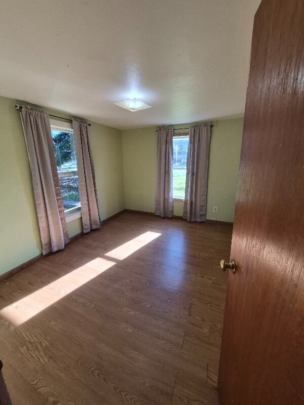 Foto del edificio - 1248 NW Ellan St