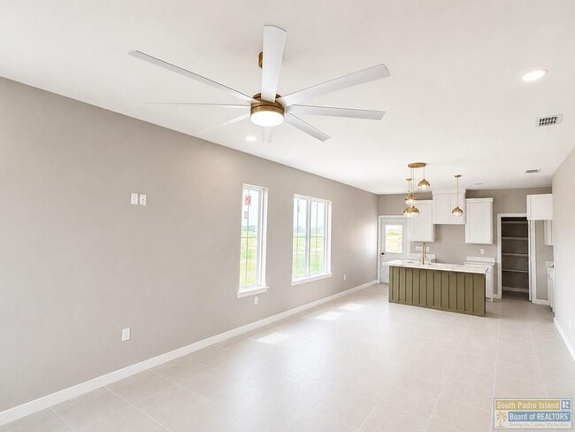 Building Photo - 3141 Juan Castillo Ave