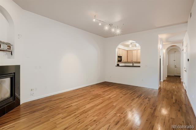 Foto del edificio - 1489 Steele St