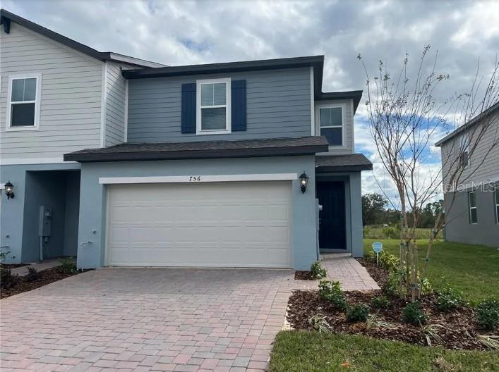 Foto principal - 756 Legacy Dr