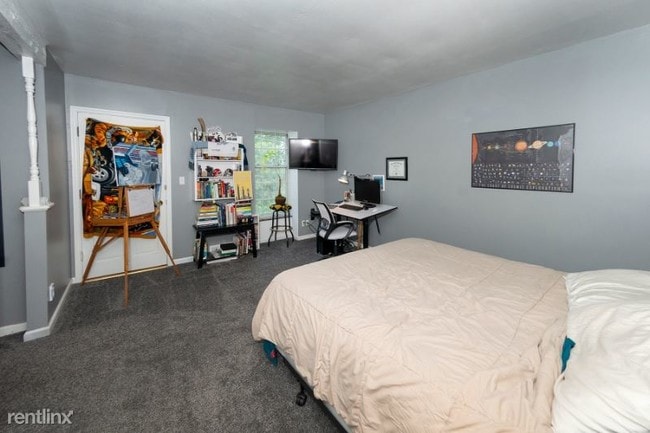 Building Photo - 2 br, 2 bath Condo - 5724 Metcalf Ct
