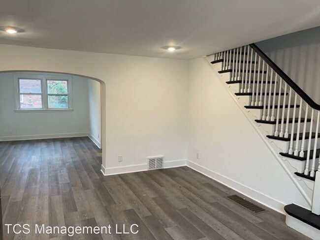 Building Photo - 3 br, 1.5 bath House - 1722 South Edgewood...
