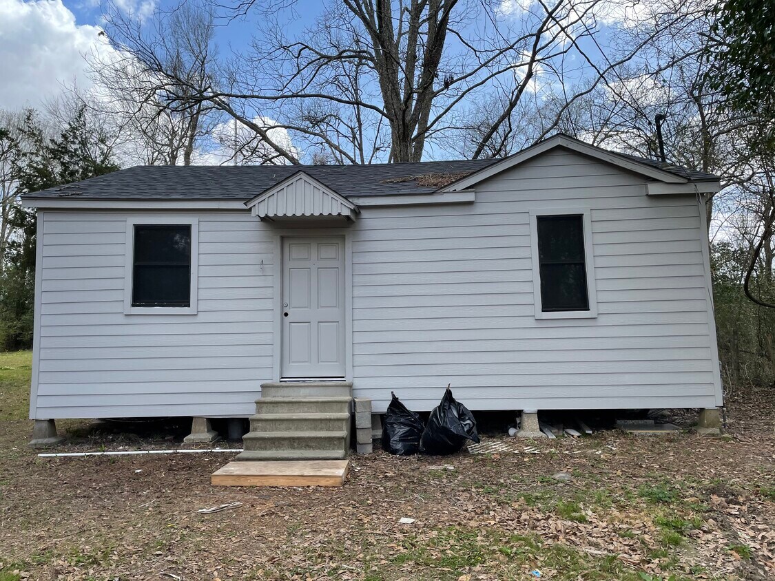 Primary Photo - 2310 Gore Rd