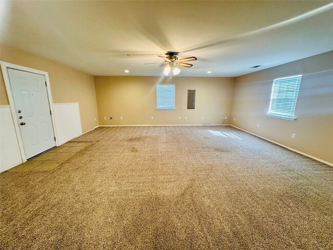 Building Photo - 12366 Legacy Ln