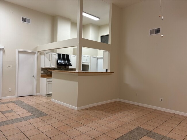 Foto del edificio - 7659 Alcomita Dr