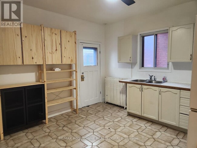 Photo du bâtiment - 72 William St