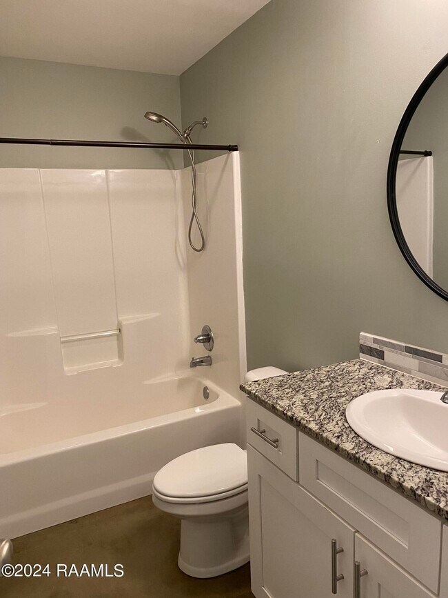 1602 Dehart Dr, New Iberia, LA 70560 Townhome Rentals in New Iberia