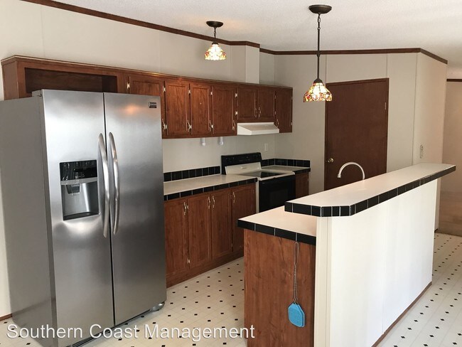 Foto del edificio - 3 br, 2 bath House - 156 Rockdale Street