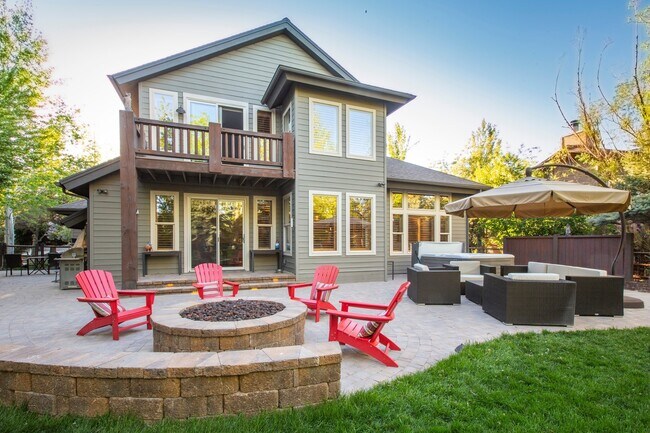 Foto del edificio - Ranch Place Home