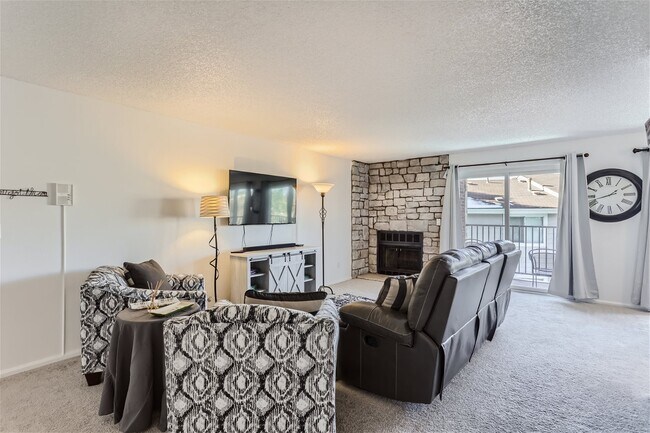 Foto del edificio - 401 S Kalispell Way