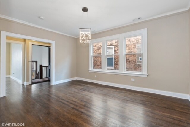 Building Photo - 7942 S Hermitage Ave