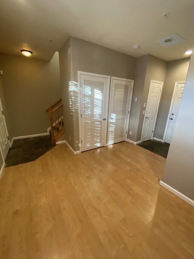 Foto del edificio - 817 S Weber St