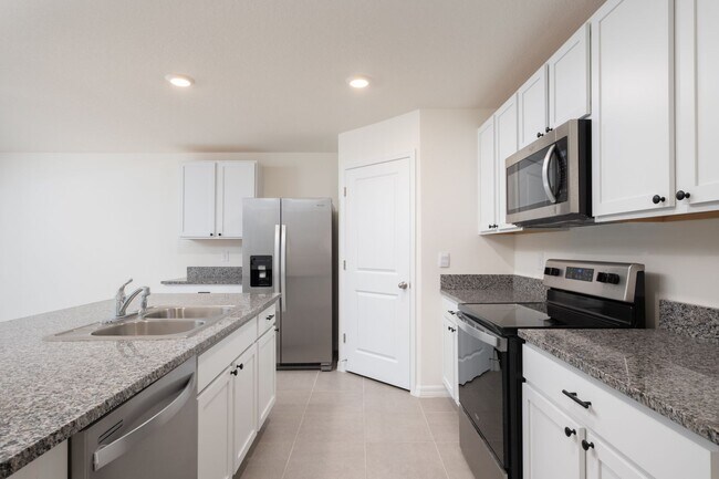 Building Photo - Adorable 4 bed 2 bath home in Bailey Estat...
