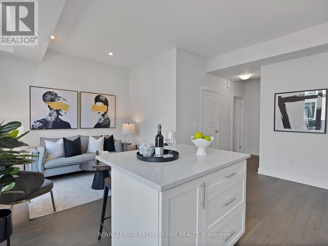 Photo du bâtiment - 9560 Islington Ave