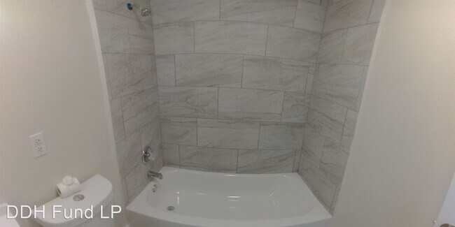 Building Photo - 3 br, 1 bath House - 2110 Latona St