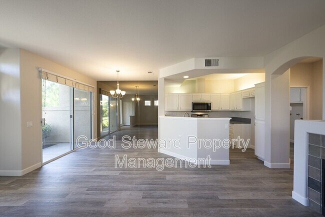 Foto del edificio - 7727 E Portofino Ave