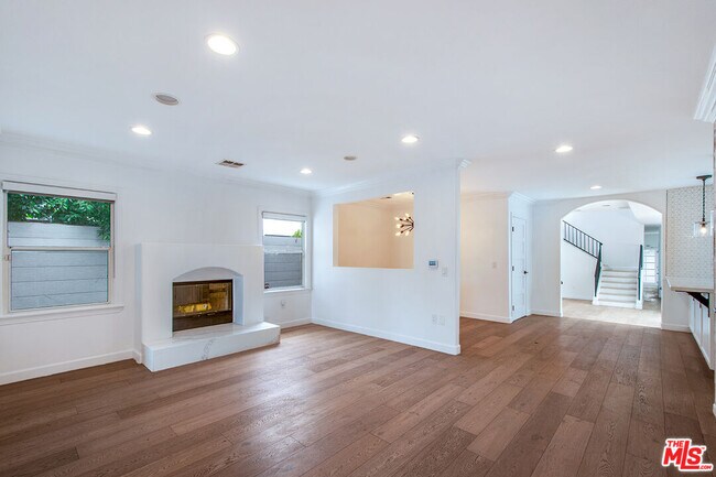 Foto del edificio - 14828 Morrison St