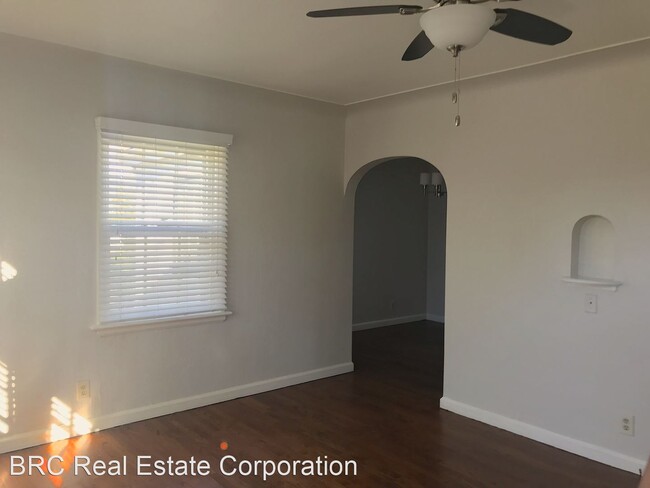 Building Photo - 1 br, 1 bath Apartment - 1390 Vance Street