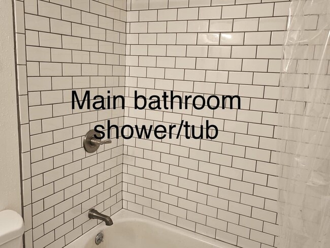 Building Photo - 3 Bedroom Townhome in Aurora
