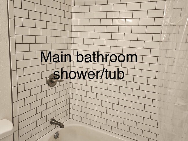 Foto del edificio - 3 Bedroom Townhome in Aurora