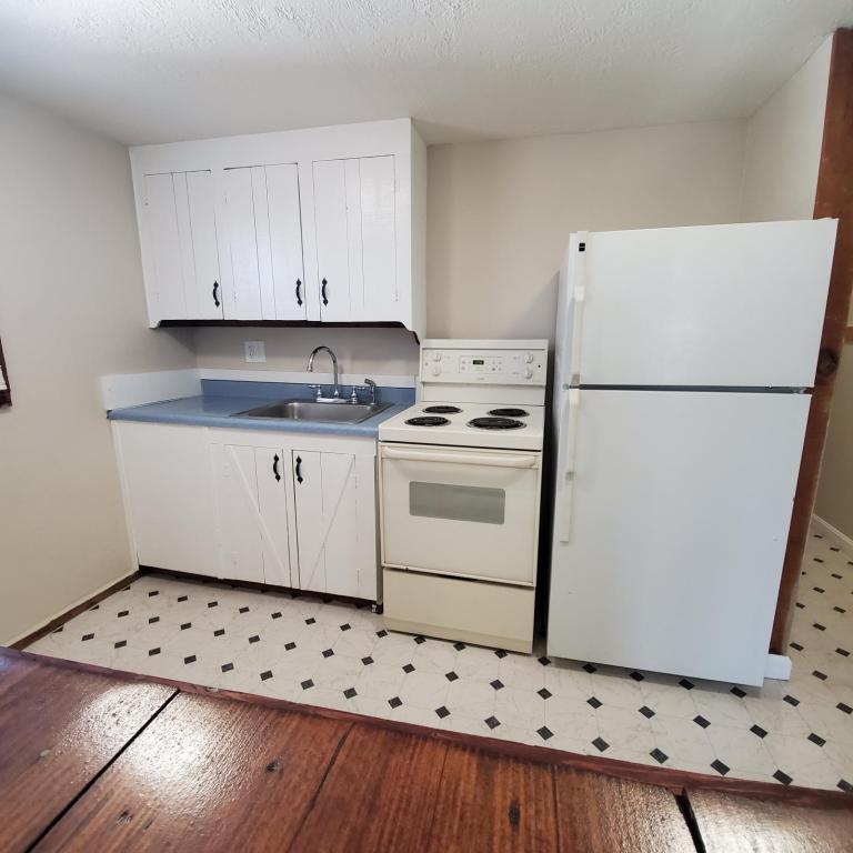 Foto principal - 12 Prospect St