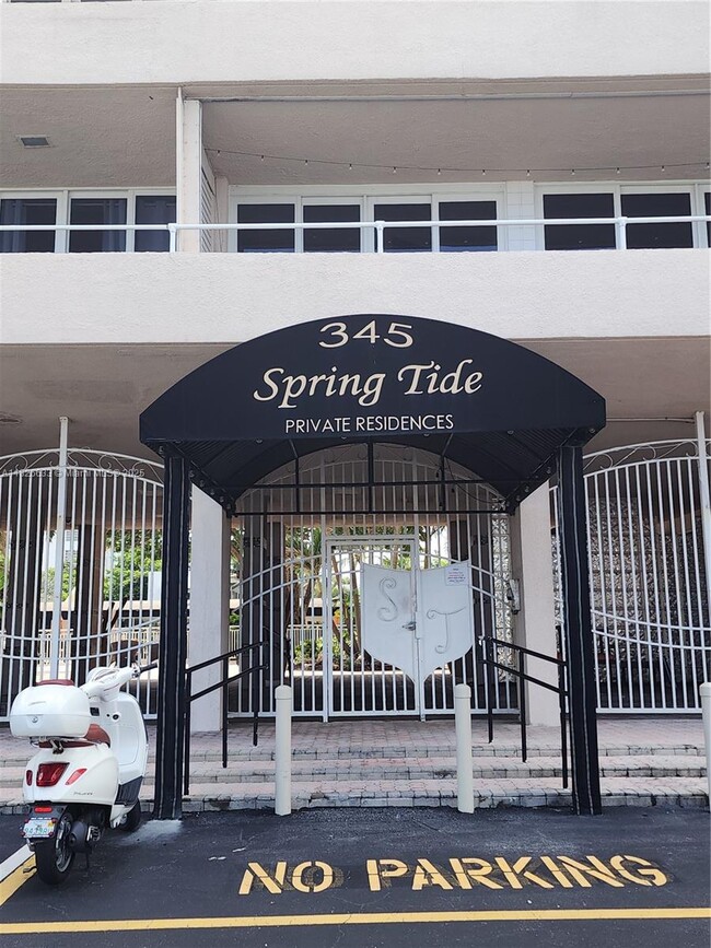 Building Photo - 345 N Fort Lauderdale Beach Blvd
