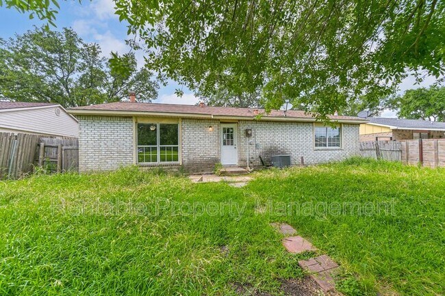 Foto del edificio - 14634 Dartwood Dr