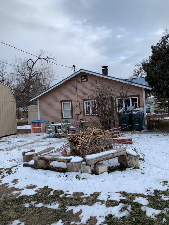 Building Photo - 1416 Elm Ave