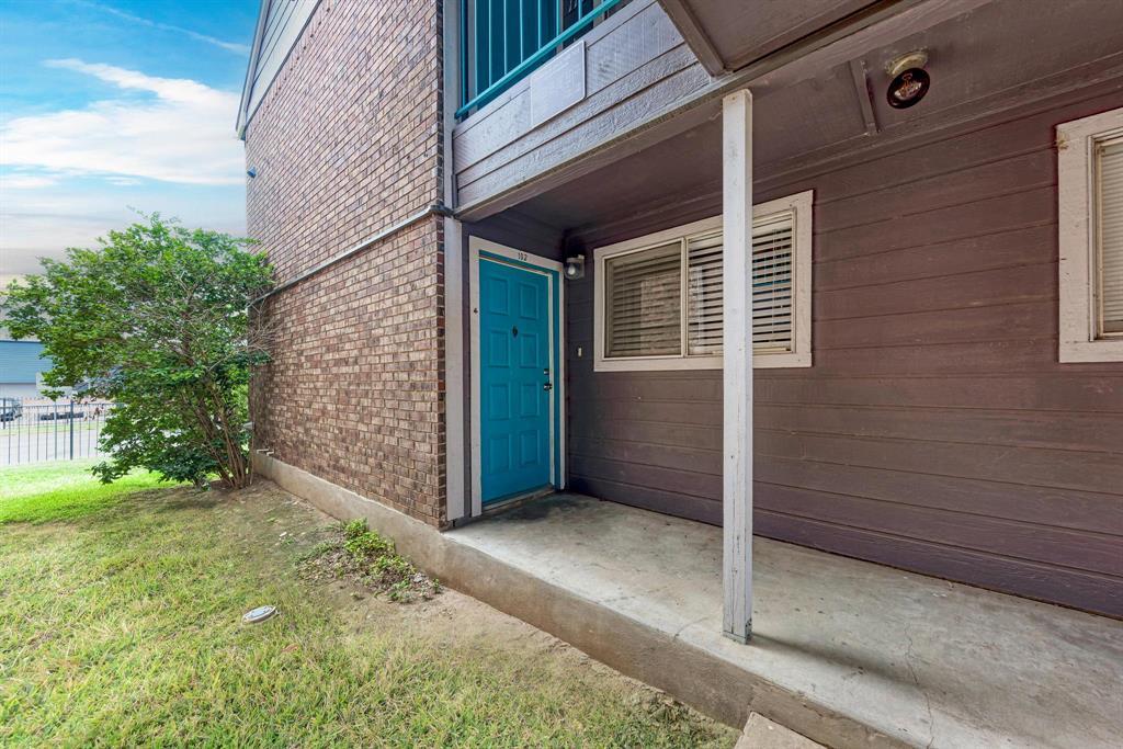 Foto principal - 1840 Burton Dr