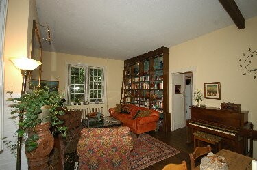 Primary Photo - 12 Grove Street