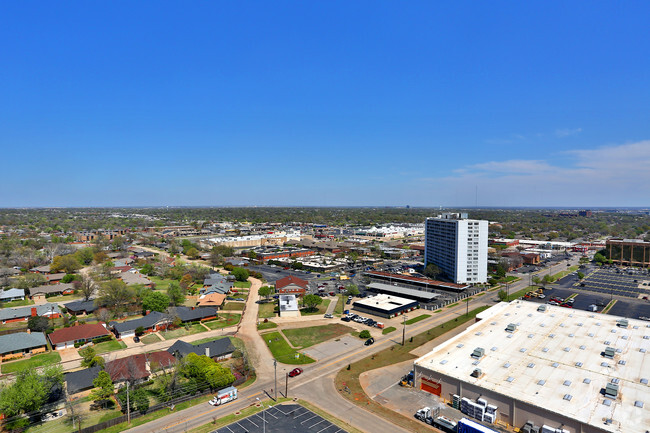 Founders Tower Apartments - Oklahoma City, OK | Apartments.com