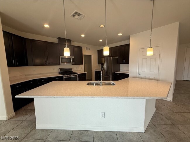 Foto del edificio - 12233 Argent Bay Ave