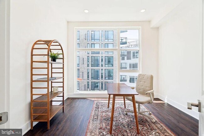 Foto del edificio - 1102 N 2nd St