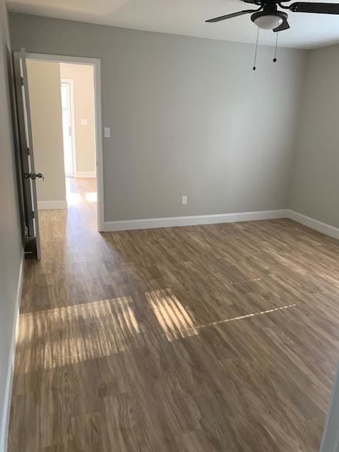 Building Photo - 401 Deck St