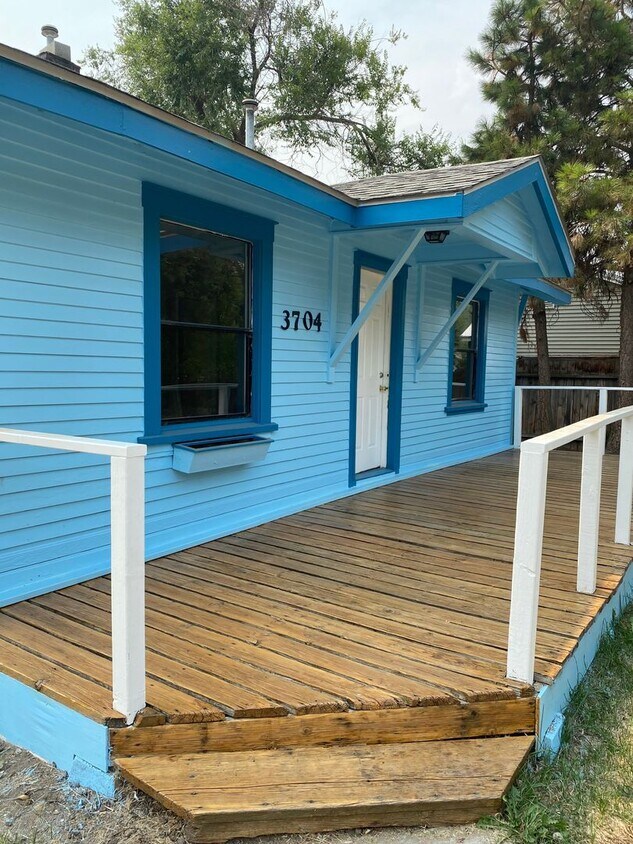 Primary Photo - Peaceful 2 Bedroom 1 Bath House