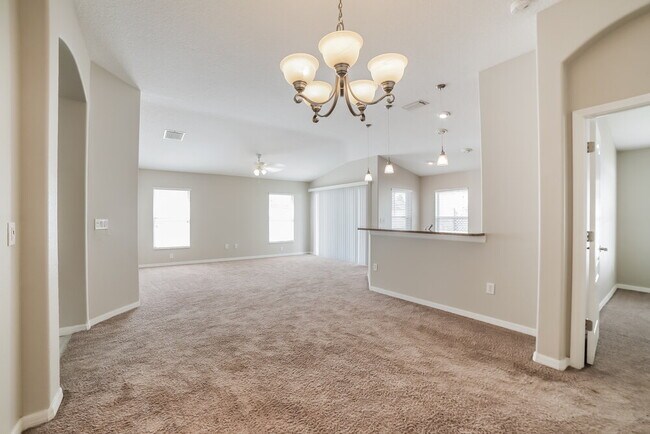 Foto del edificio - 13020 Avalon Crest Ct