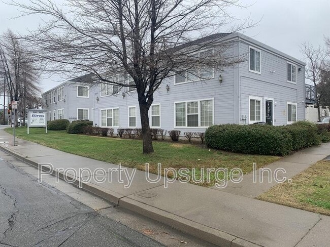 Building Photo - 2371 Washington Ave