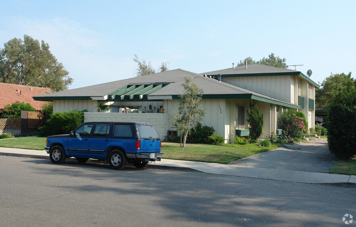 Primary Photo - 2646 Prather St