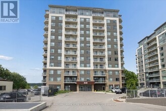 Building Photo - 56 Lakeside Ter