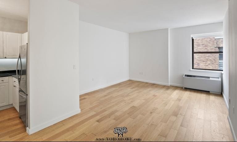 Primary Photo - 1 bedroom in NEW YORK NY 10004