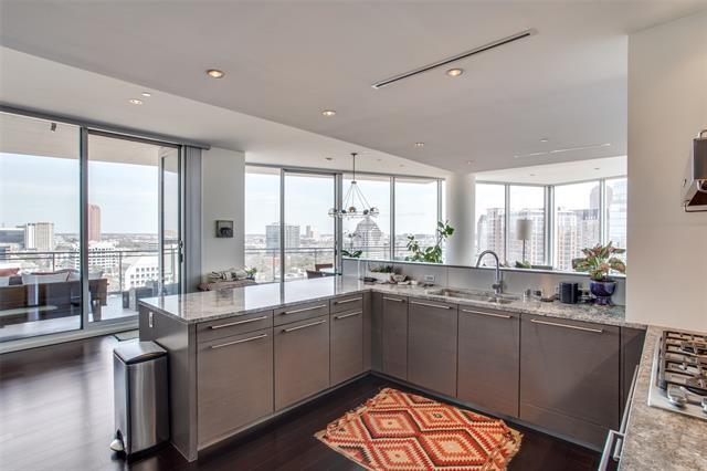Foto del edificio - 2900 McKinnon St