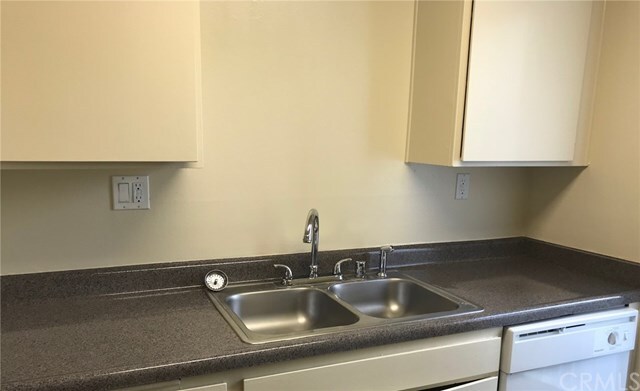 Foto del edificio - 17230 San Mateo St