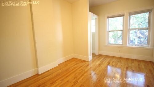 Foto del edificio - 143 Brook St
